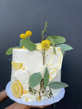 Load image into Gallery viewer, Lemon Vainilla Bean Mascarpone Cake
