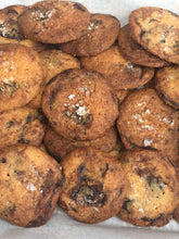 Load image into Gallery viewer, Chocolate chip cookies with sea salt flakes
